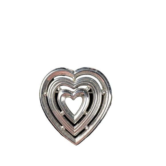 Vtg Signed Crown Trifari Silver Tone Metal Layered Triple Hearts Brooch Pin 2” - Picture 5 of 11
